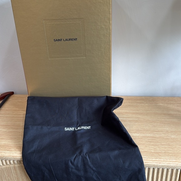 Saint Laurent Loulou Medium YSL Monogram Suede Flap Shoulder Bag Algae green - Picture 10 of 10